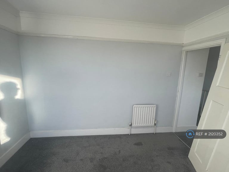 3 bedroom house in Brighton Road, Lancing/ Shoreham, BN15 (3 bed) (#2120352)