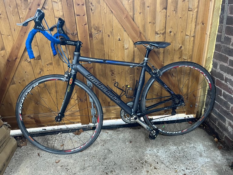 image for Van Nicholas Vardar road bike 