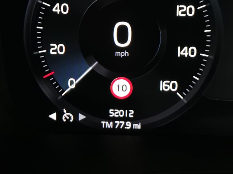 2021 Volvo XC40 2.0 B4P R DESIGN 5dr Auto ESTATE PETROL Automatic