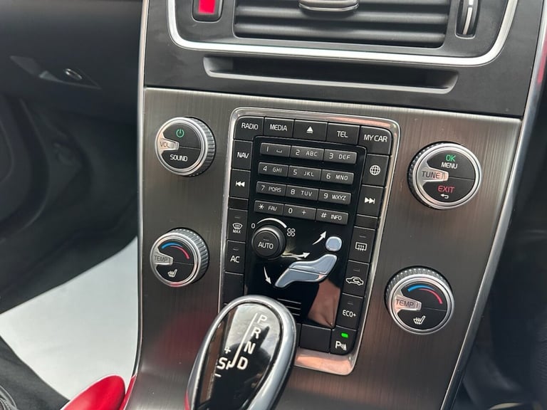 2015 Volvo V60 T3 [152] SE Nav 5dr Geartronic ESTATE PETROL Automatic