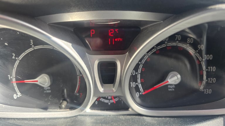 Ford, FIESTA, 2012 AUTO ZETEC NOT CORSA POLO