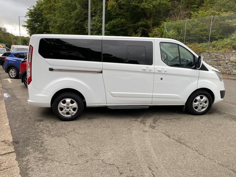 2017 Ford Tourneo Custom Ford Tourneo Custom 2.0 TDCi 130ps 9 Seater Leather Titanium Minibus Cam...