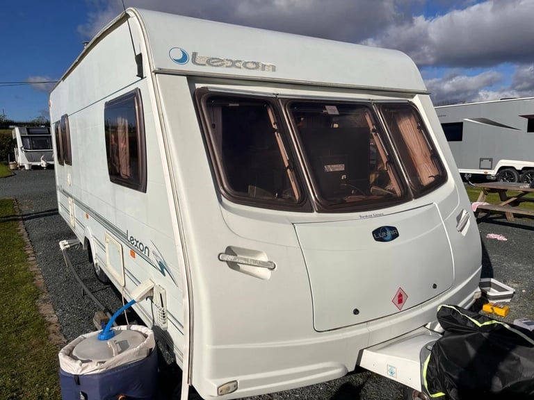 Caravan With Lots Of Extras