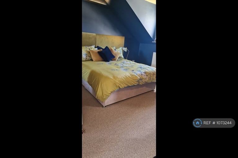 3 bedroom flat in Prospect Terrace, Ramsgate, CT11 (3 bed) (#1073244)