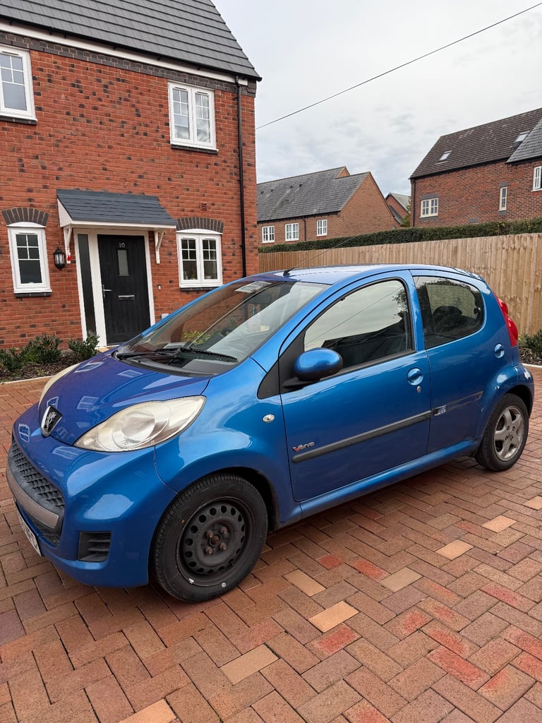 Peugeot, 107, Hatchback, 2009, Manual, 998 (cc), 5 doors