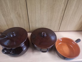 Pottery bakeware