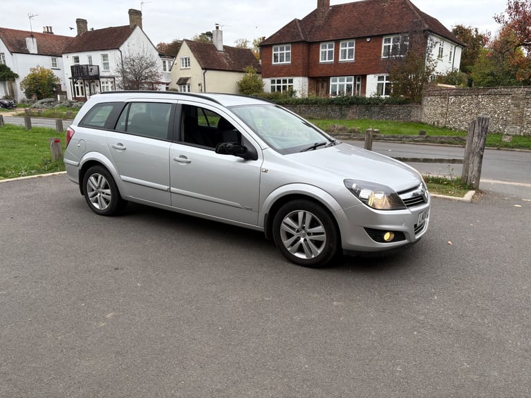 Vauxhall, ASTRA, Estate, 2008, Manual, 1364 (cc),5 doors - Image 2