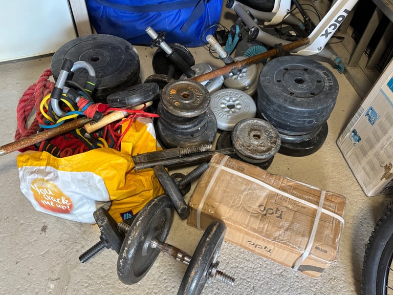 image for Weights and extras - see pictures 