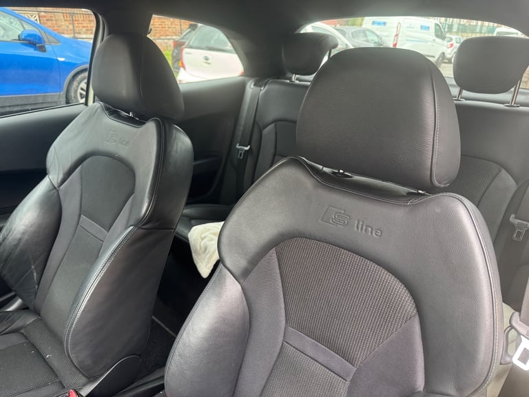 Audi, A1, Hatchback, 2012, Semi-Auto, 1390 (cc), 3 doors