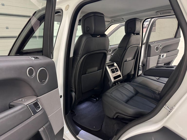 2018 Land Rover Range Rover Sport 2.0 SD4 HSE 5dr Auto ESTATE DIESEL Automatic