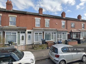 3 bedroom house in Solihull Road, Sparkhill, Birmingham, B11 (3 bed) (#1586111)