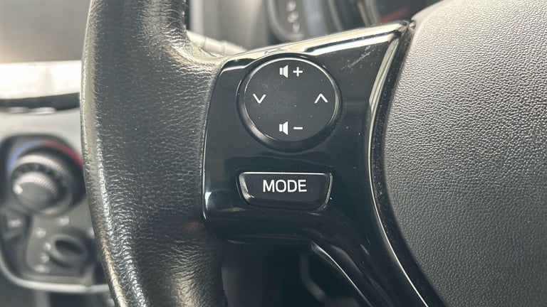 2019 Toyota AYGO 1.0 VVT-i x-play Hatchback 5dr Petrol Manual Euro 6 (71 ps) HATCHBACK Petrol Manual