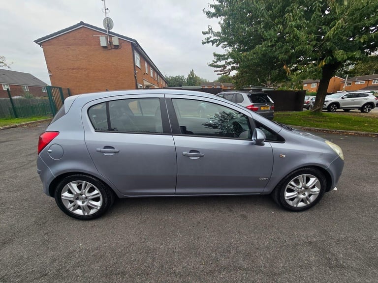 2009 Vauxhall Corsa 1.4i 16V Design 5dr Auto HATCHBACK PETROL Automatic
