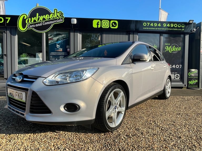 image for 2011 Ford Focus 1.6 Edge 5dr HATCHBACK Petrol Manual