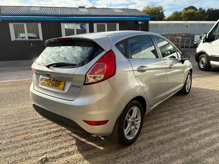 2013 Ford Fiesta 1.25 82 Zetec 5dr HATCHBACK Petrol Manual