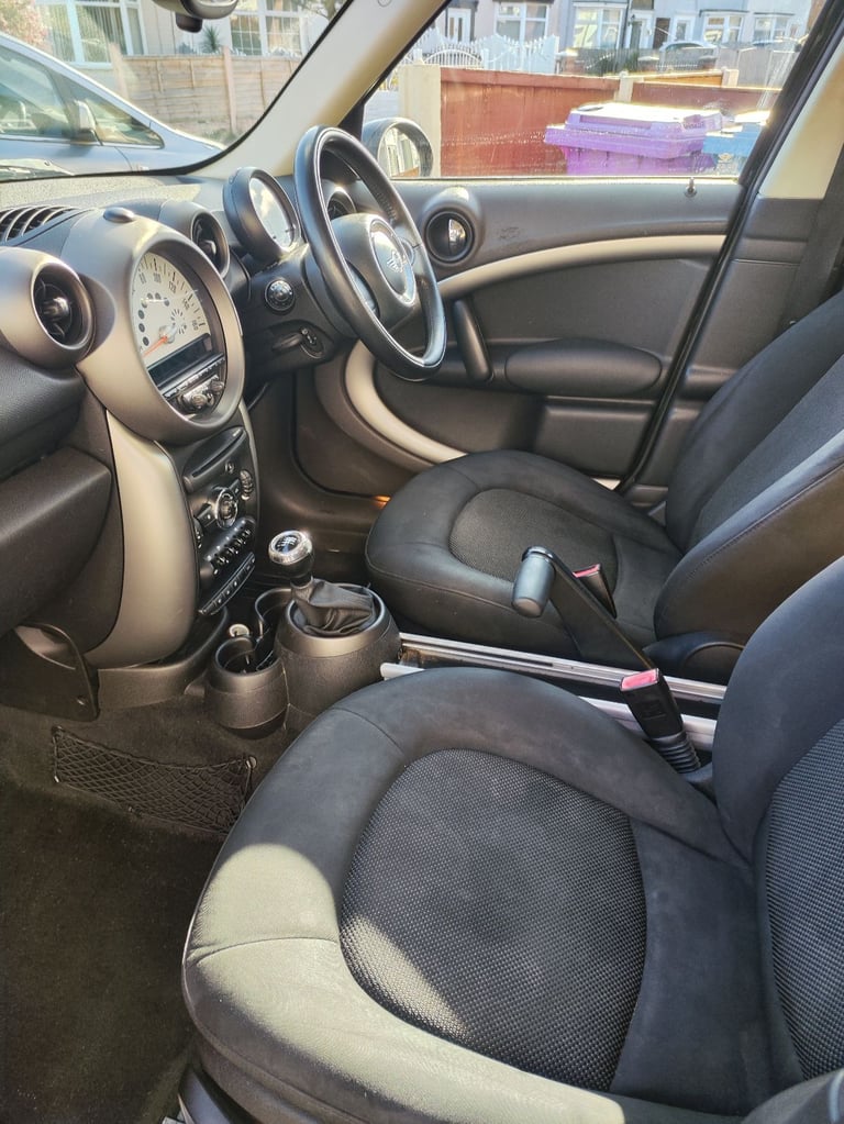 Mini, COUNTRYMAN, Hatchback, 2010, Manual, Diesel, 1598 (cc), 5 doors
