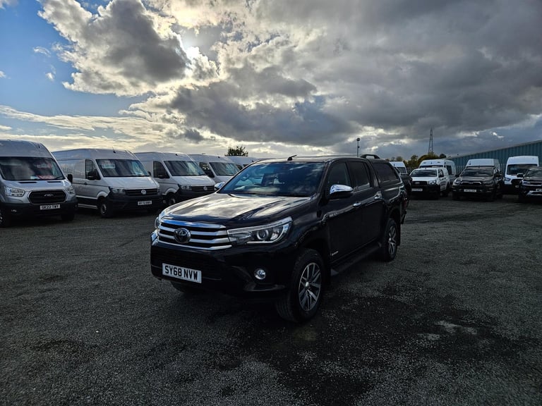 2018 TOYOTA HILUX INVINCIBLE D-4D 4WD 150BHP 2.4 D/CAB**ONLY 50K MILES**