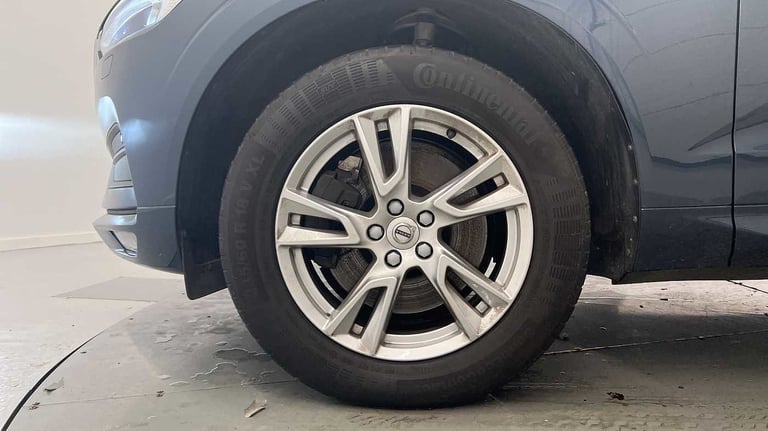 2019 Volvo XC60 D4 Momentum Pro Automatic SUV Diesel Automatic