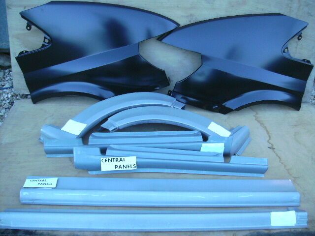 FORD TRANSIT MK6 2000 TO 2006  NEW FRONT WING ARCH SILL SET BOTH SIDES 8 PCS 125