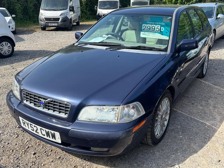 image for VOLVO V40 SE 2002