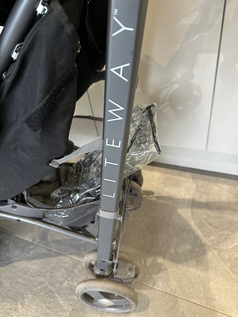 Chicco Liteway pushchair 