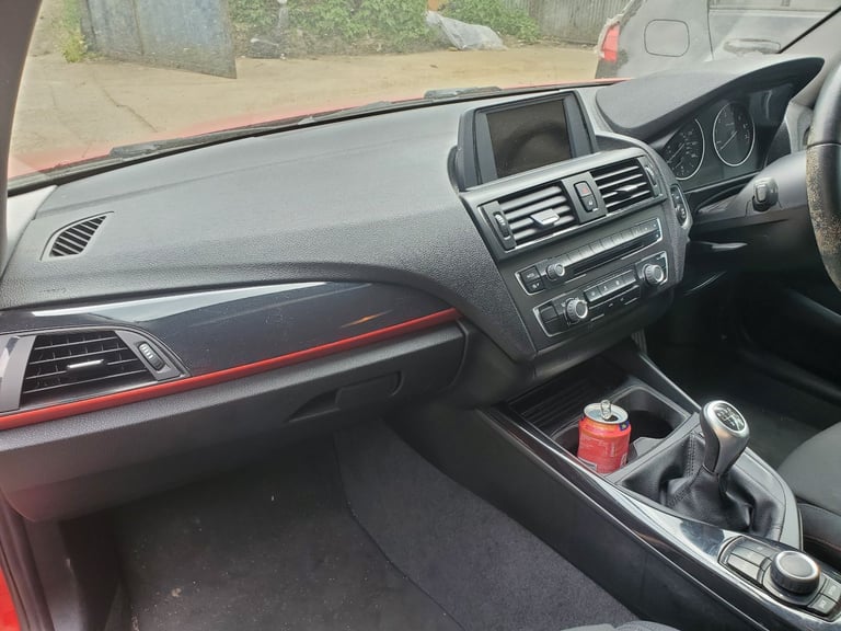 BREAKING : BMW 1  F20 / 11     1.6p  engine: N13B16A , colour: A61