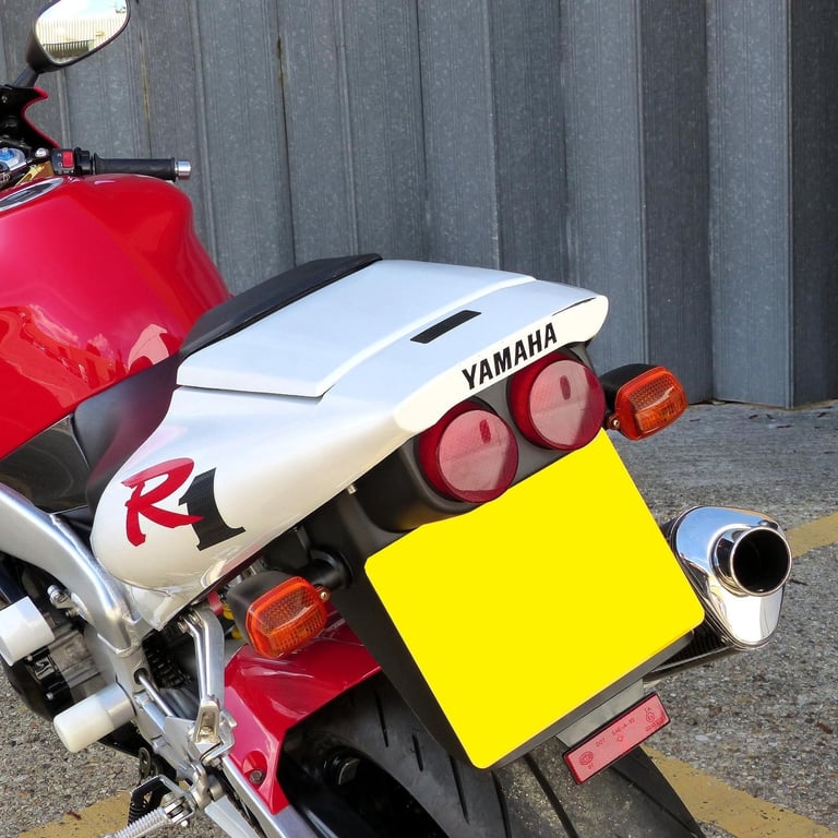 2000 Yamaha YZF-R1 – Increasingly Rare, Superb Condition, Only 13,239 Miles