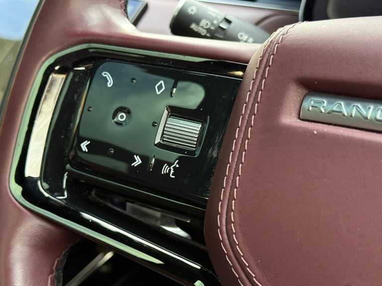 2023 Land Rover Range Rover Sport 3.0 D300 MHEV Dynamic SE SUV 5dr Diesel Auto 4WD Euro 6 (s/s) (...