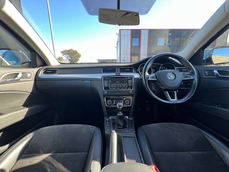 2014 Skoda Superb 1.6 TDI SE GreenLine III Estate 5dr Diesel Manual Euro 5 (s/s) (105 ps) Estate ...