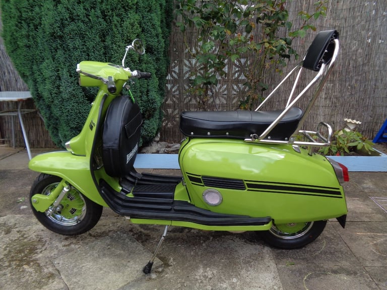 Lambretta Innocenti 22/2 GP200. 1970 (RT225)