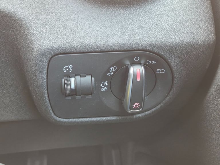 2018 18 AUDI A1 1.4 TFSI S LINE HATCHBACK 3DR PETROL S TRONIC EURO 6 (S/S) (125 