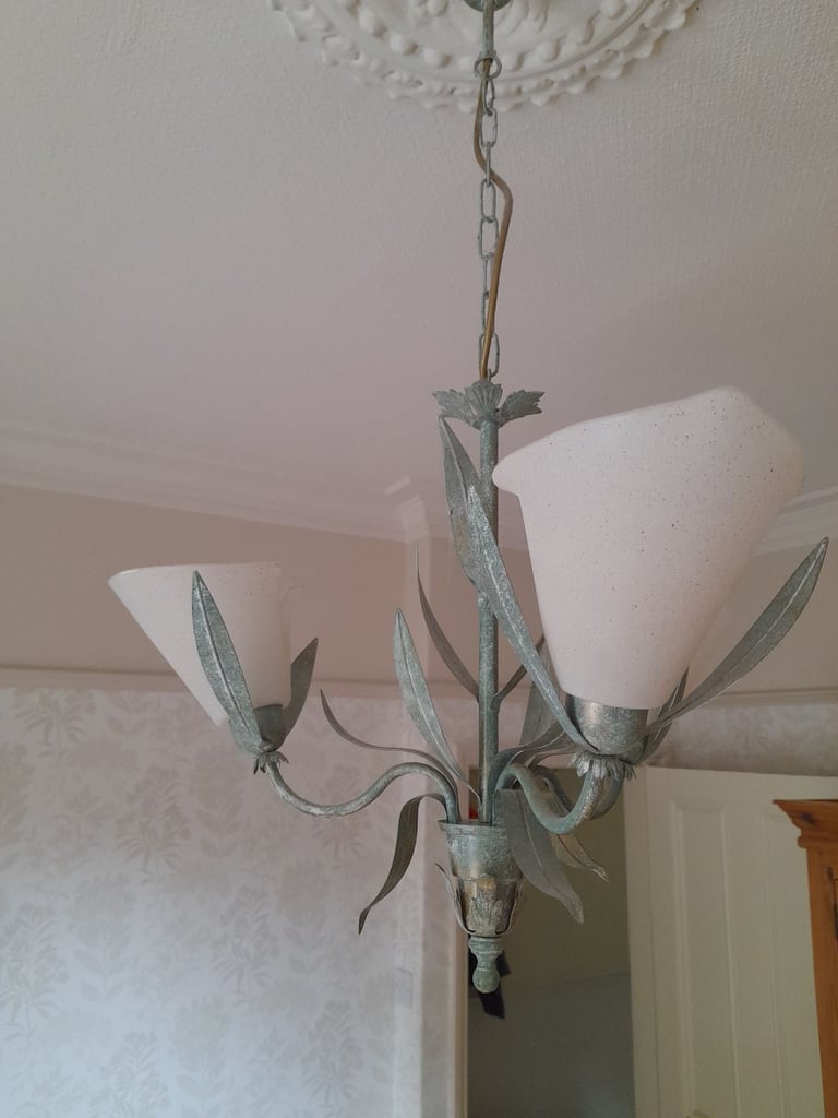 Ceiling pendant light fitting