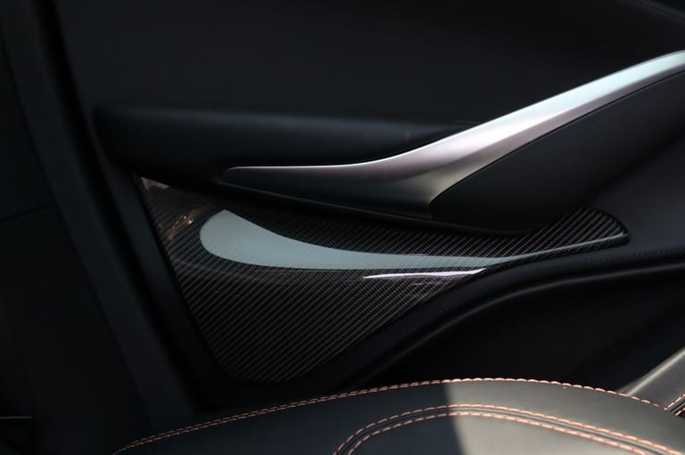 2023 23 ASTON MARTIN DBX 4.0 V8 SUV 5DR PETROL AUTO 4WD EURO 6 (S/S) (550 PS)