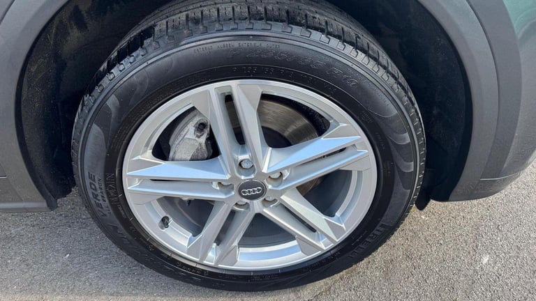 AUDI Q5 2.0 TFSI S line S Tronic quattro Euro 6 (s/s) 5dr Grey Auto Petrol 2017
