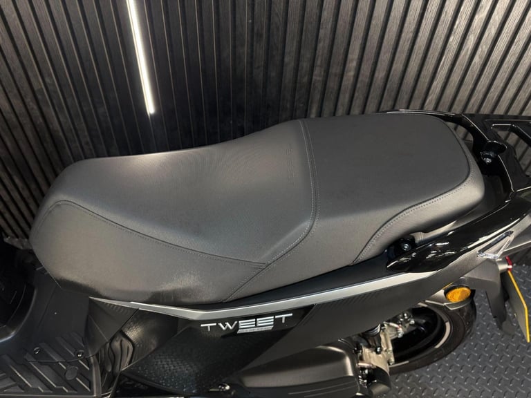 2025 Peugeot Tweet 125 125 CVT Euro 5
