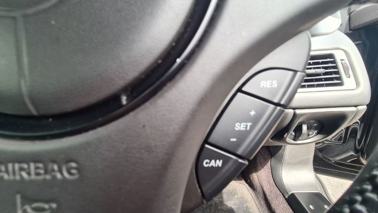 Aston Martin DB9 V12 2dr Touchtronic Auto [470] Petrol