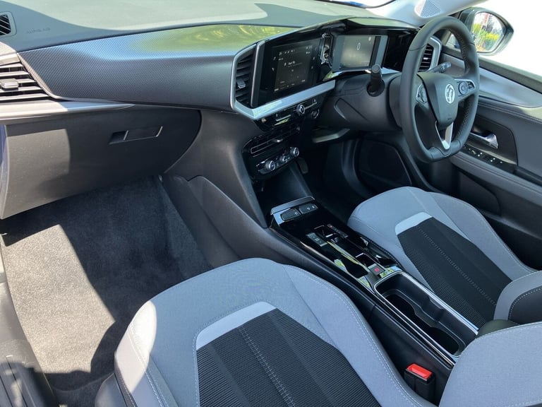 2024 Vauxhall Mokka 100kW Design 50kWh 5dr Auto SUV Electric Automatic