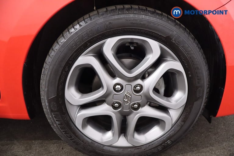 2018 Hyundai i20 1.2 MPi Premium Nav 5dr Hatchback Petrol Manual