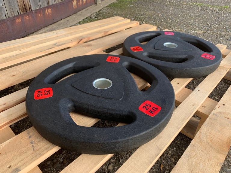 (Pending) 2 x 25kg Tri-Grip Olympic Rubber Weights (#1077)