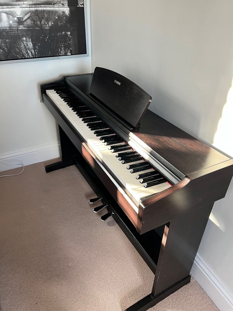 Yamaha digital piano YDP-131