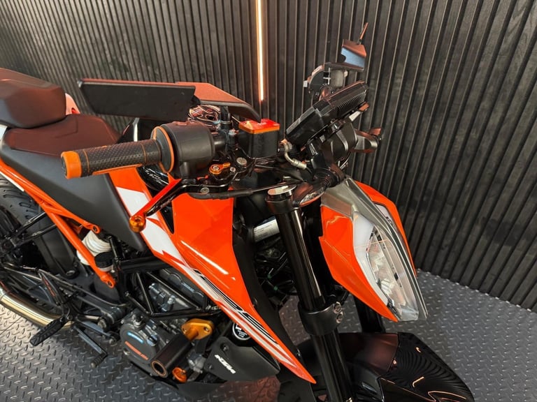 2020 KTM 125 Duke 125 Euro 4
