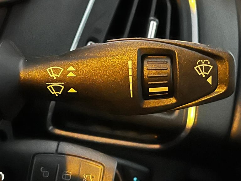 2012 Ford B-MAX 1.0T EcoBoost Zetec MPV 5dr Petrol Manual Euro 5 (100 ps) MPV Petrol Manual