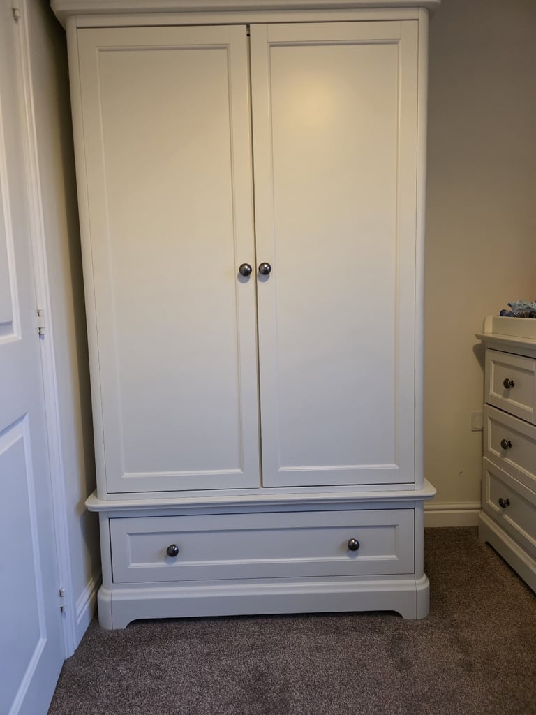 Mamas and papas orchard furniture 