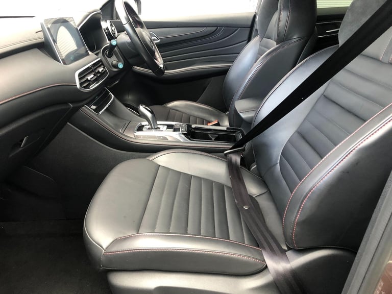 2023 MG MG HS 1.5 T-GDI 16.6kWh Trophy Auto Euro 6 (s/s) 5dr ESTATE Petrol/Electric Hybrid Automatic
