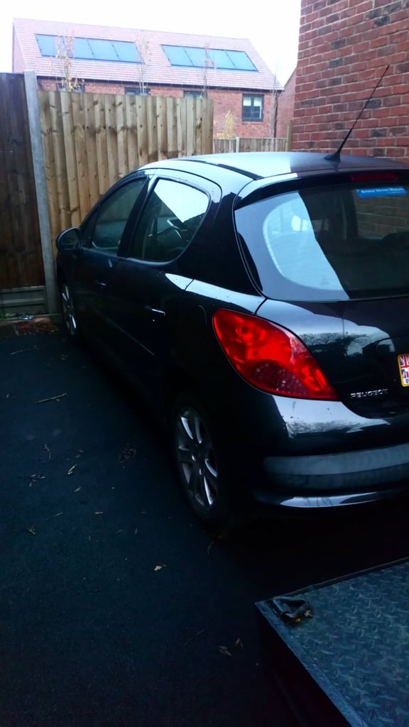 Peugeot, 207, Hatchback, 2008, Manual, 1560 (cc), 5 doors