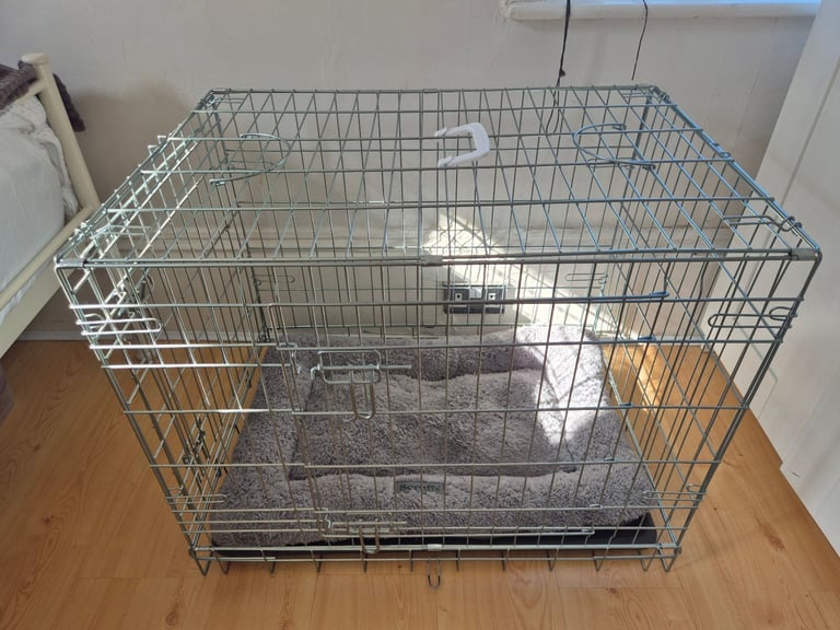 Complete Puppy Starter Kit Dog Crate Scruffs Bed, Ceramic Bowls, Travel Carrier