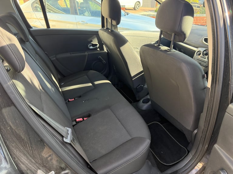 Renault, CLIO, Hatchback, 2011, Manual, 1149 (cc), 5 doors