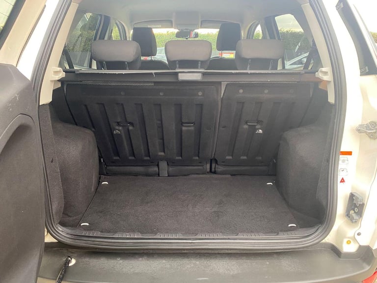 FORD ECOSPORT 1.5 ZETEC PETROL LOW MILEAGE LOVELY CONDITION NEW CAMBELT KIT