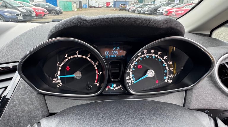 FORD FIESTA 1.0 T EcoBoost Zetec 2015