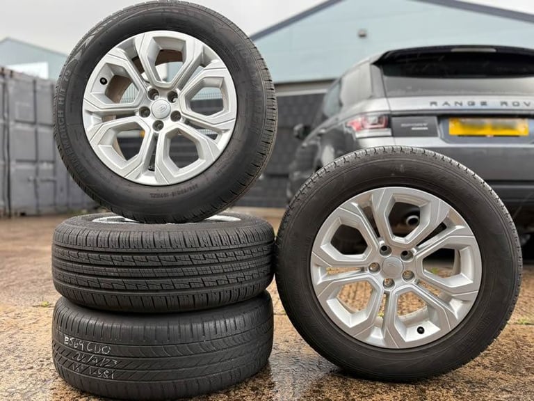 18" GENUINE RANGE ROVER EVOQUE Alloy Wheels & Tyres 